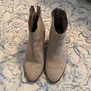 Dolce Vita suede booties